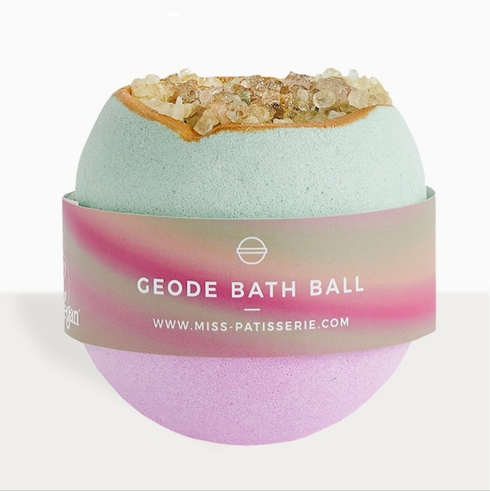 Miss Patisserie Geode Bath Ball